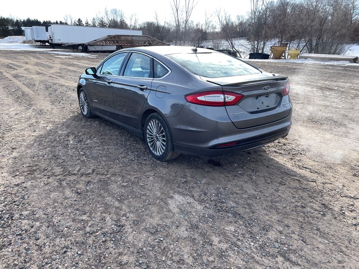 #1522-•-2014-ford-fusion-(has-mn-title)-image-3