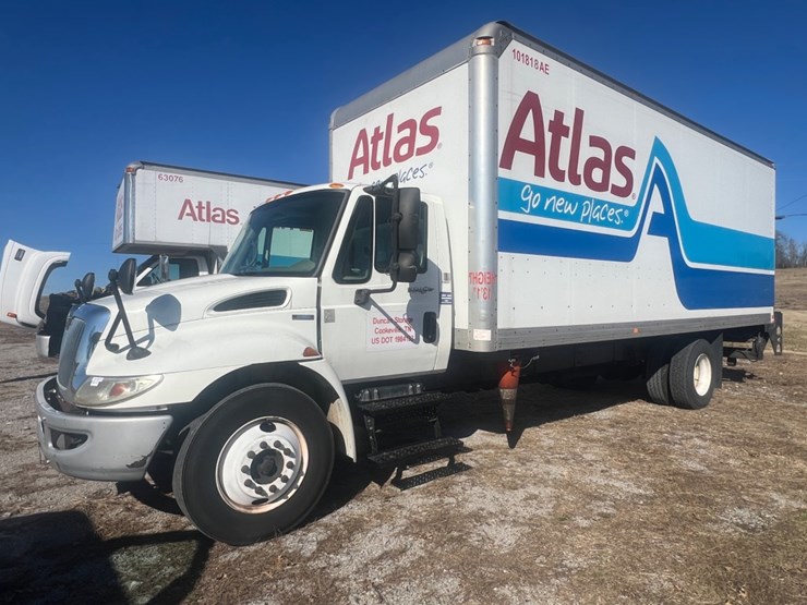 #30907-•-2008-international-durastar-4300m7-24'-single-axle-image-1