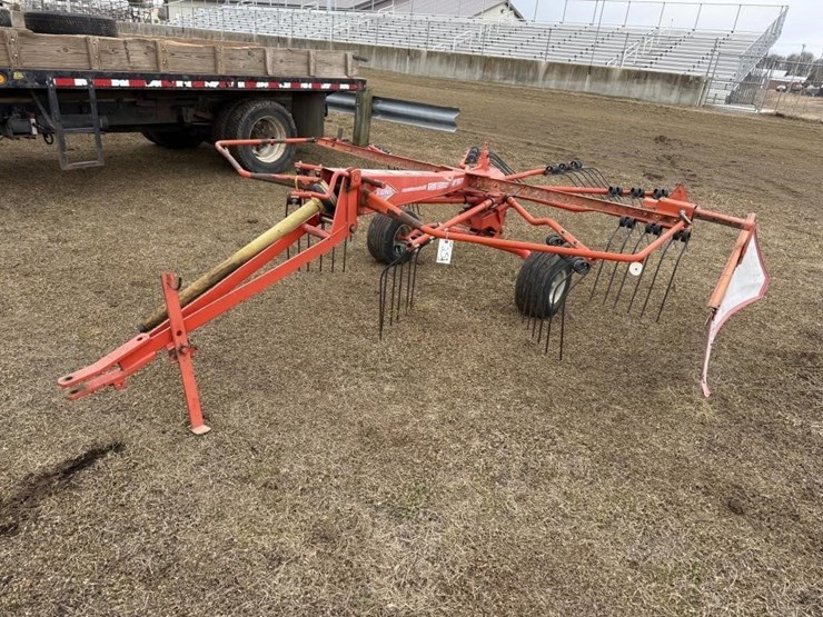 kuhn-ga3200gt-image-1