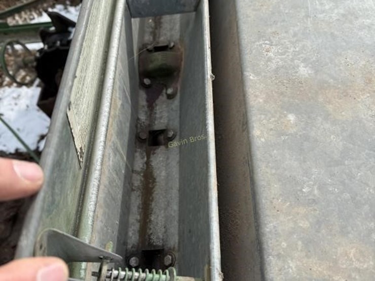 john-deere-8-image-7