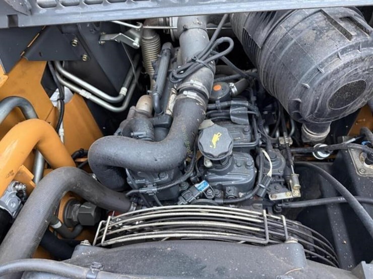 2012-case-sv250-image-7