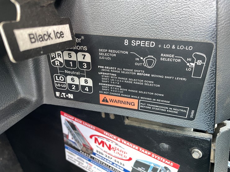 2001-mack-cl713-image-31