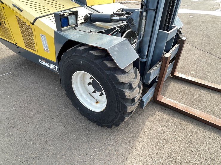 #119-•-2021-combilift-combi-rt-rough-terrain-8,000-lbs.-forklift-(demo)-image-41