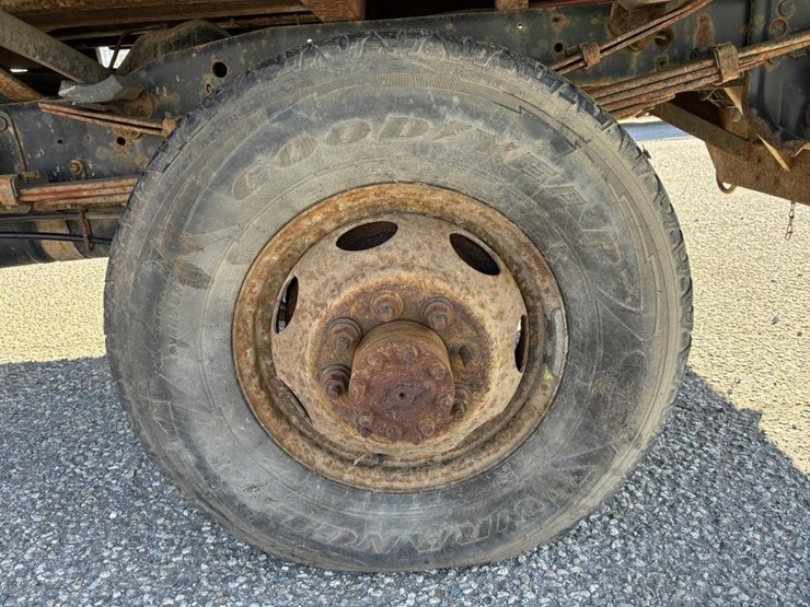 2001-dodge-ram-3500-image-5