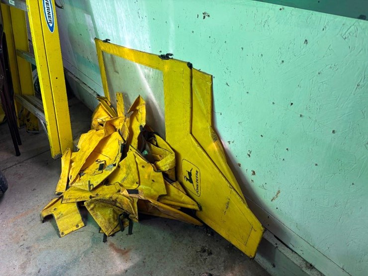 john-deere-855-image-13