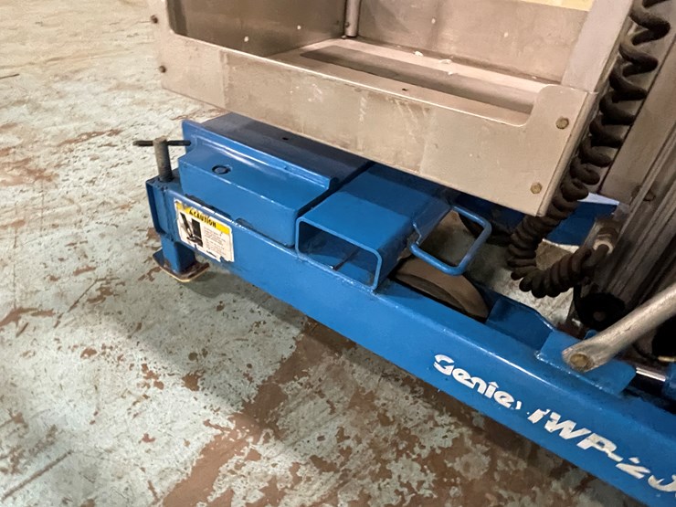 2000-genie-iwp20s-image-21