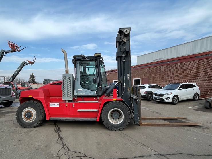 #106-•-2018-kalmar-dcg-120-12-diesel-forklift-image-4