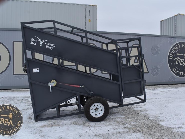 easy-man-livestock-chute-38999-image-1