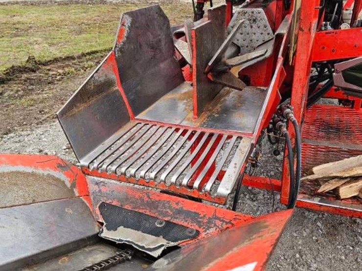 2013-blockbuster-18-20-image-23