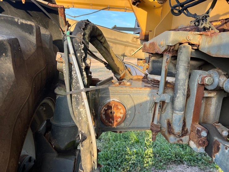 2012-ag-chem-rg1100-image-33