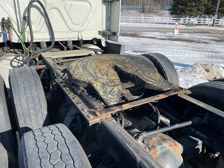 #1454-•-2019-freightliner-cascadia-truck-tractor**non-runner**-(has-mn-title)-image-22