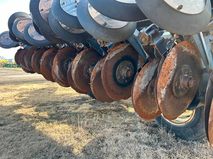 crusterbuster-4000-grain-drill-image-9