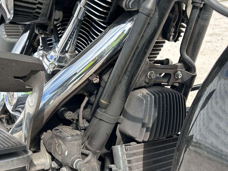 2021-harley-davidson-flhp-road-king-motorcycle-image-9