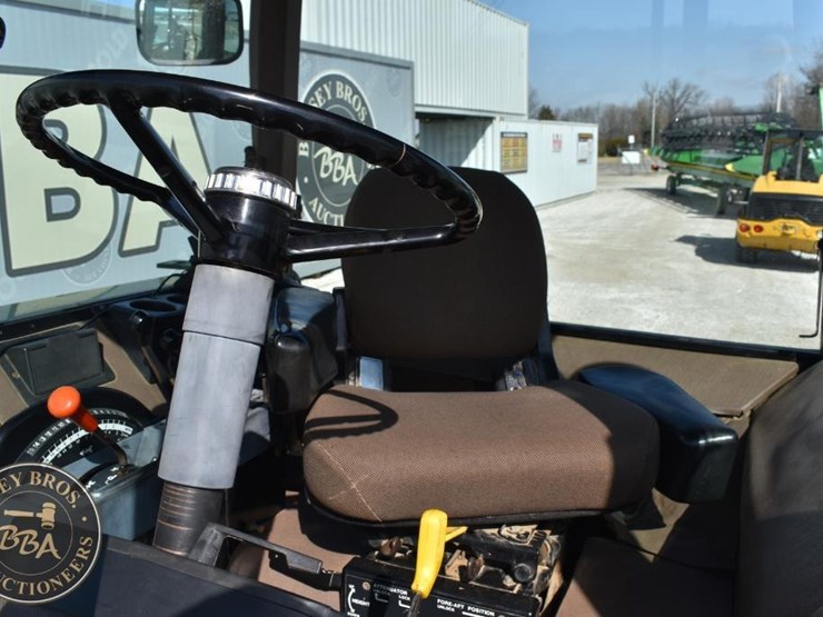 1984-john-deere-4050-image-39