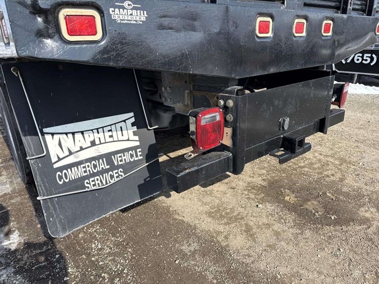 2014-ford-f550-image-18