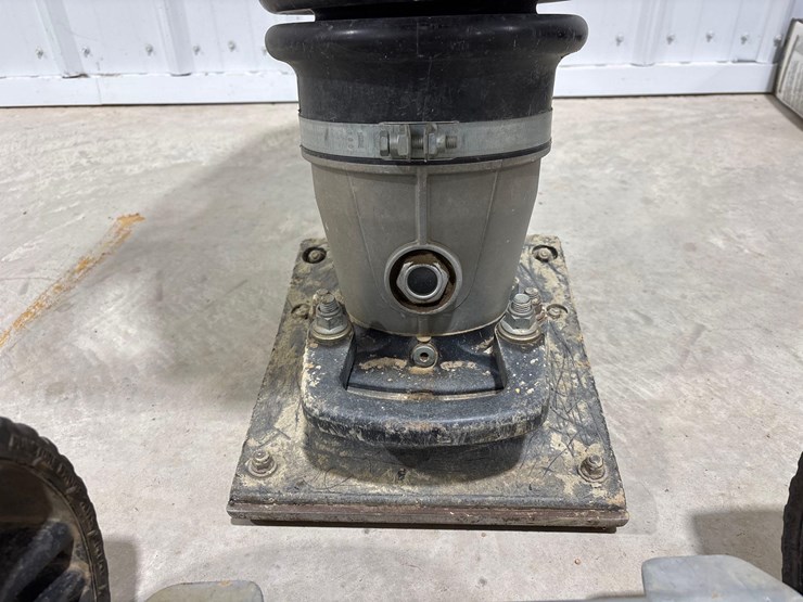 husqvarna-jump-tamper-image-6