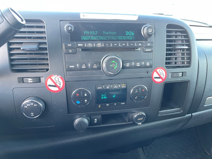 #1525-•-2012-gmc-sierra-sle-pickup-truck-(has-mn-title)-image-27