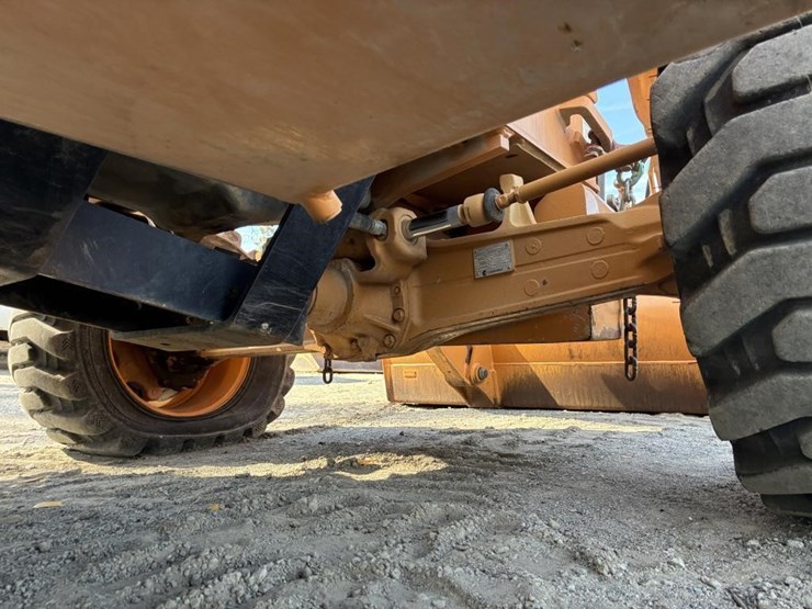 2007-case-580sm-image-18