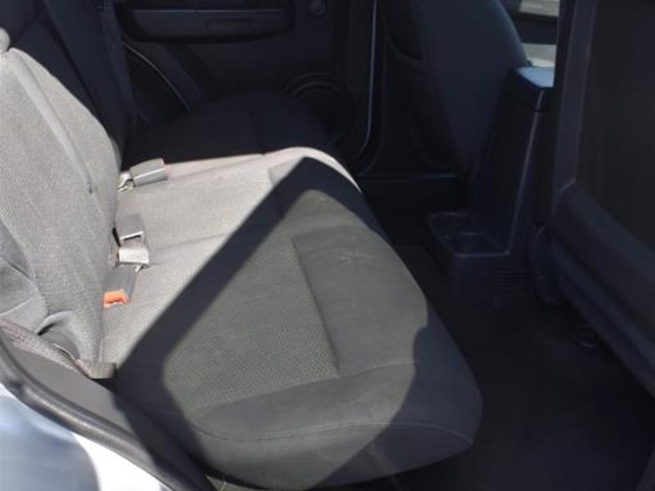 2011-dodge-nitro-image-15