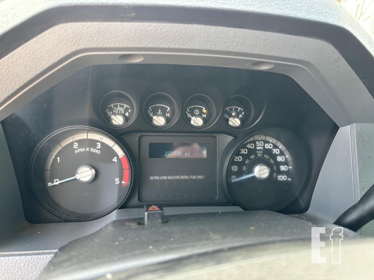 2012-f-350-box-truck-ford-image-10