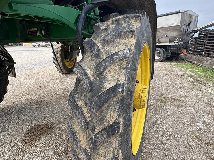 2019-john-deere-r-image-45