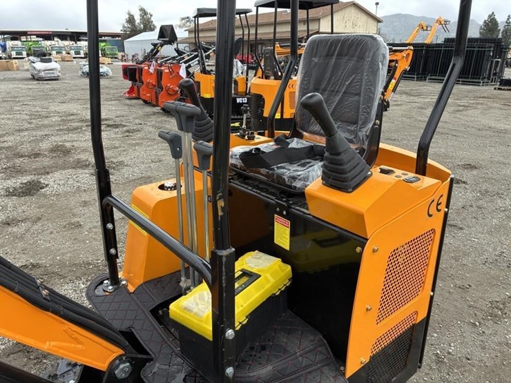 2026-vicsec-v15-hydraulic-excavator-image-14