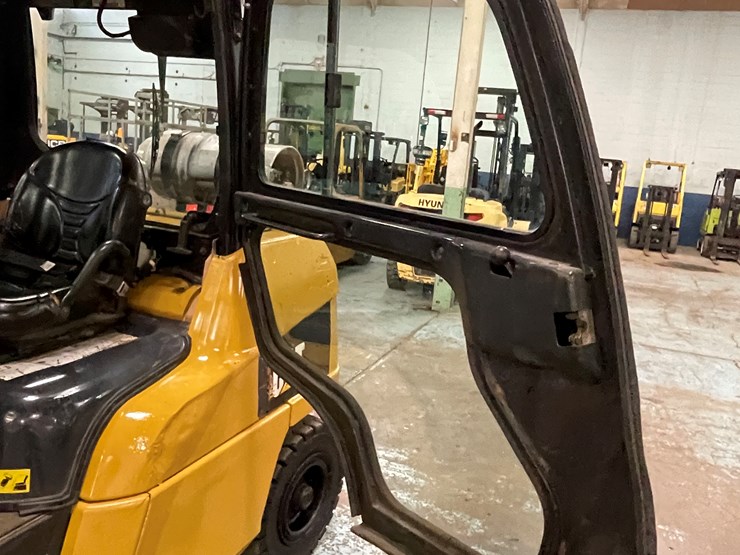 2012-caterpillar-p10000-image-31