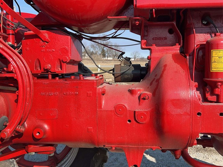 farmall-super-m-high-clearance-lp-image-36