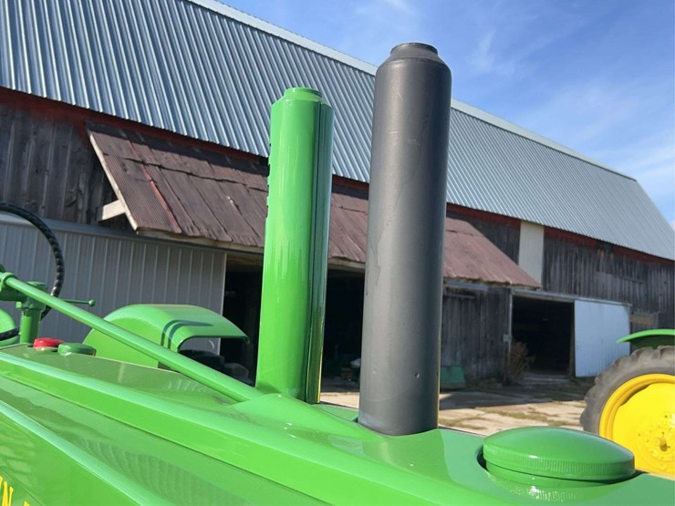 john-deere-model-b-image-16