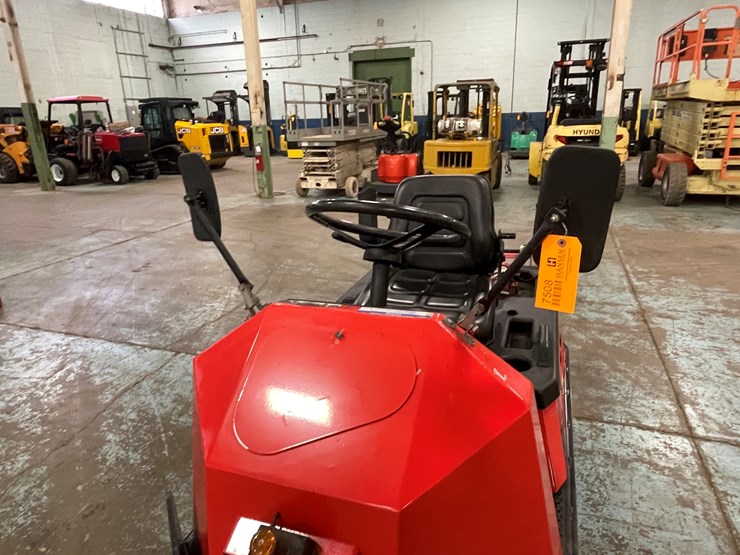 #190-•-2017-taylor-dunn-huskey-ii-electric-warehouse-vehicle-image-10