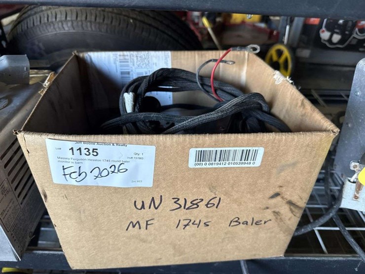 massey-ferguson-1745-image-16