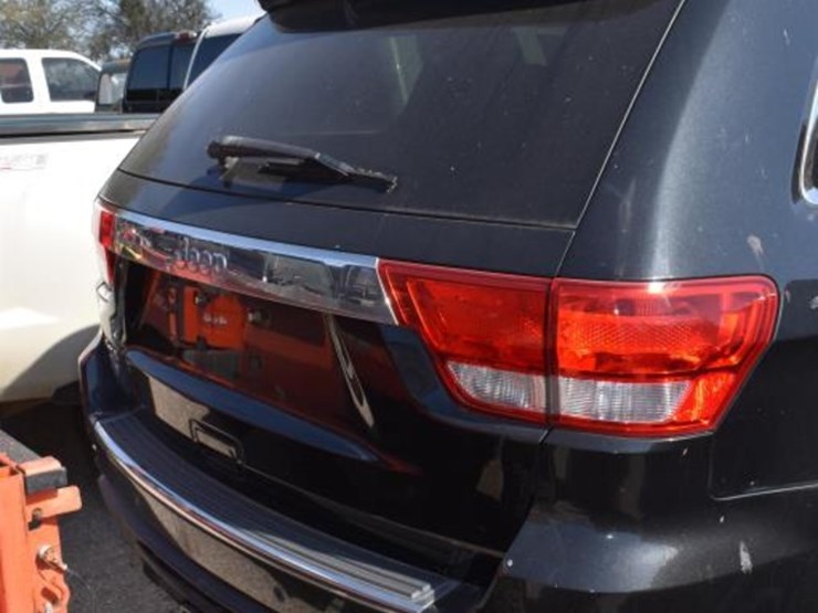 2012-jeep-grand-cherokee-image-6