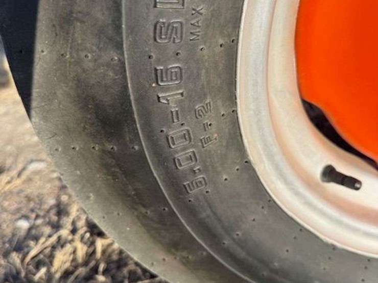 1958-allis-chalmers-d17-image-22