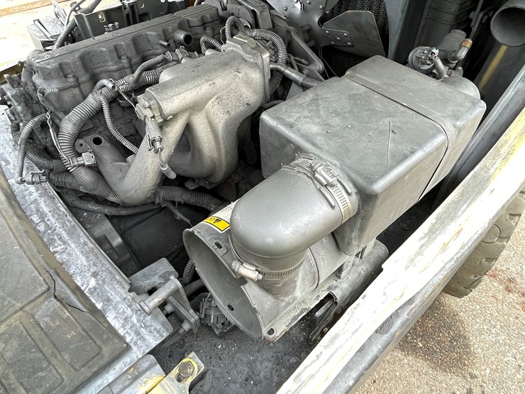 #4215-•-2008-hyster-fortis-60-lp-forklift-image-31