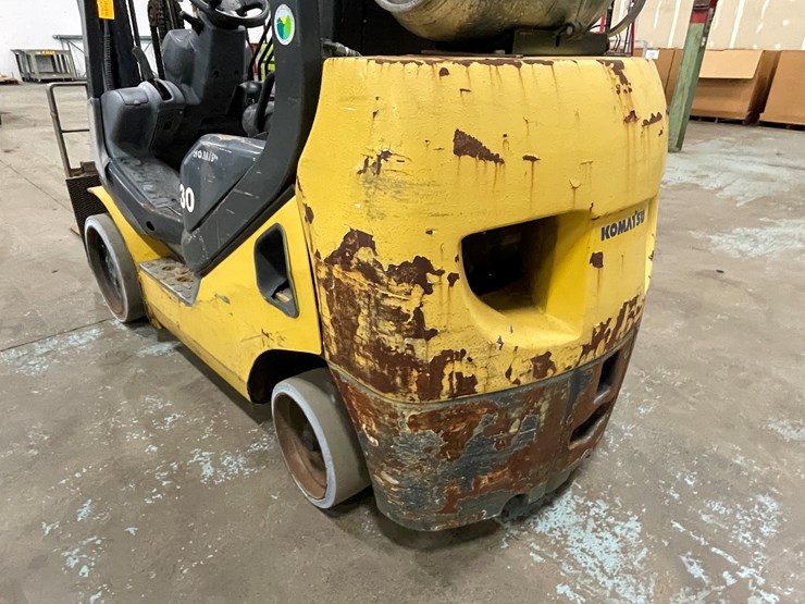 #169-•-2013-komatsu-30-propane-forklift-image-17