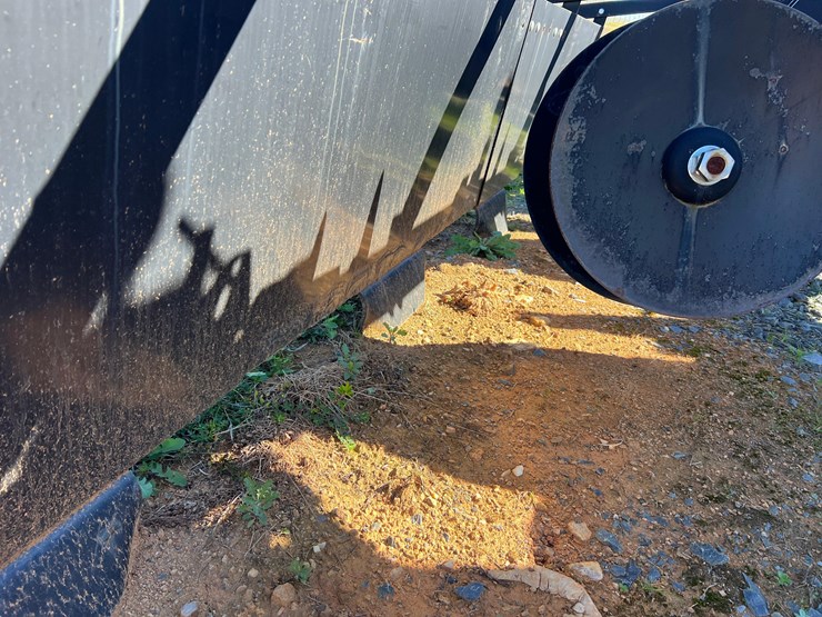 2021-white-251-image-16