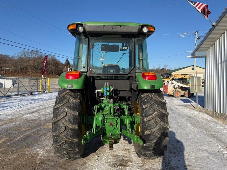 2016-john-deere-5100e-image-4