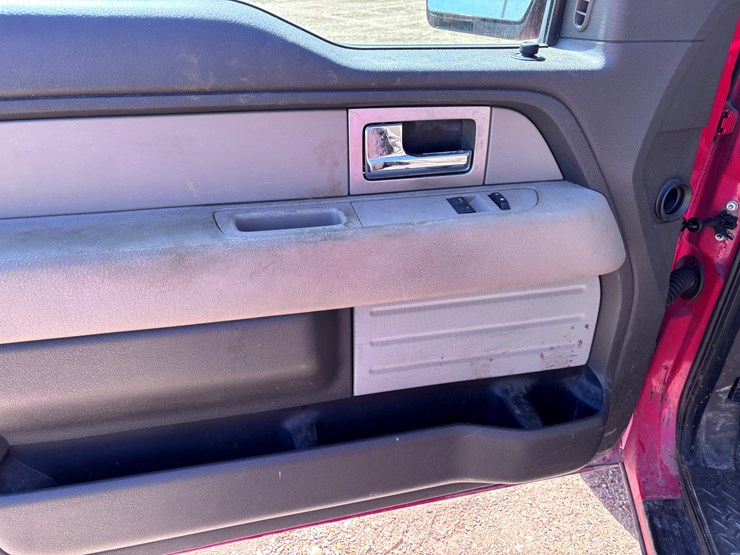 2010-ford-f150-xl-image-7