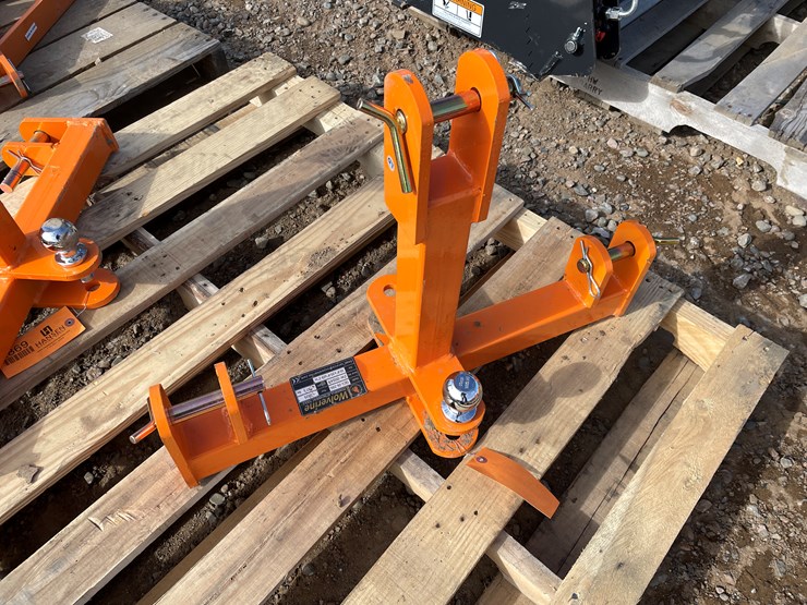 2026-caterpillar-10-image-1