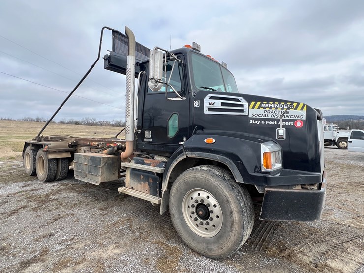 western-star-4700sb-image-2