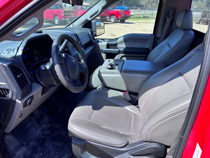 2016-ford-f150-xl-image-5