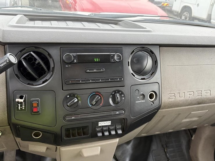 2010-ford-f450-image-15