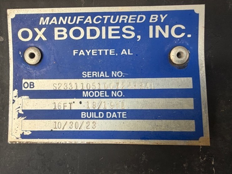 2024-kenworth-t880-image-58