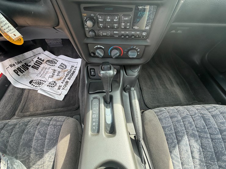 #30933-•-2002-chevrolet-camaro-z28-2-door-convertible-image-16