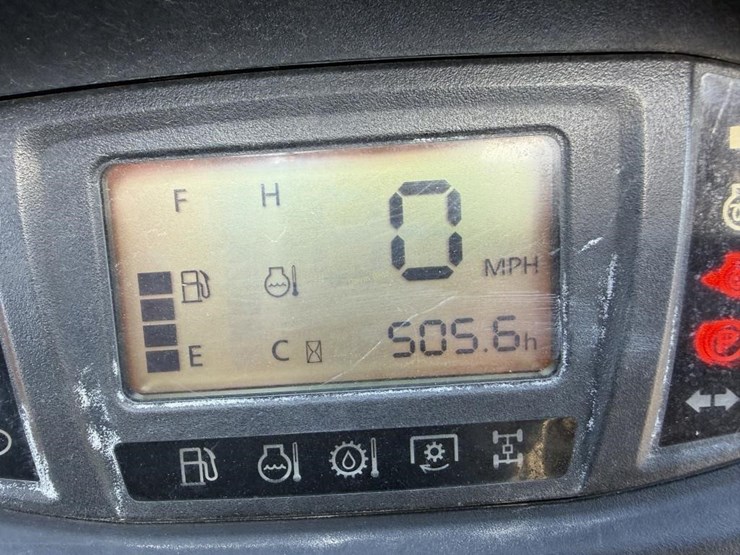 kubota-rtv-x900-image-7