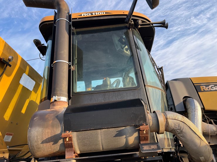 2012-ag-chem-rg1100-image-21