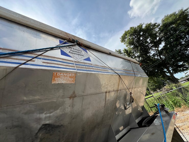 freightliner-tender-truck---adams-tender-image-31