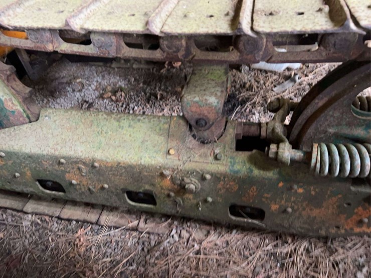 oliver-crawler-image-38