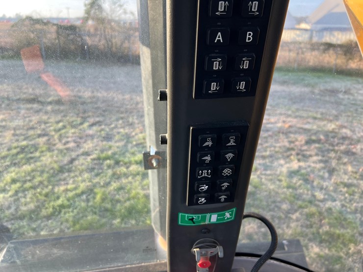 2012-ag-chem-rg1100-image-45