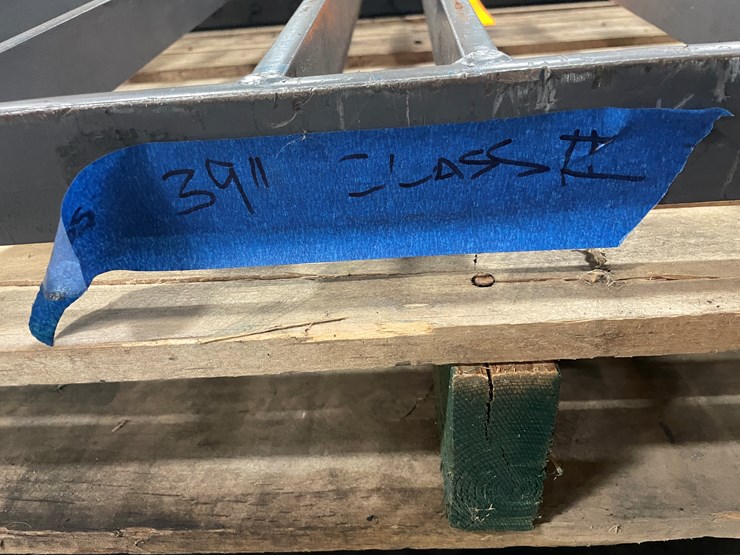 #7672-•-(2)-hydraulic-forklift-side-shift-carriages-image-9